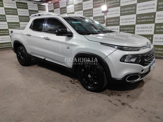 FIAT TORO 2.0 16V TURBO DIESEL VOLCANO AT9 2017