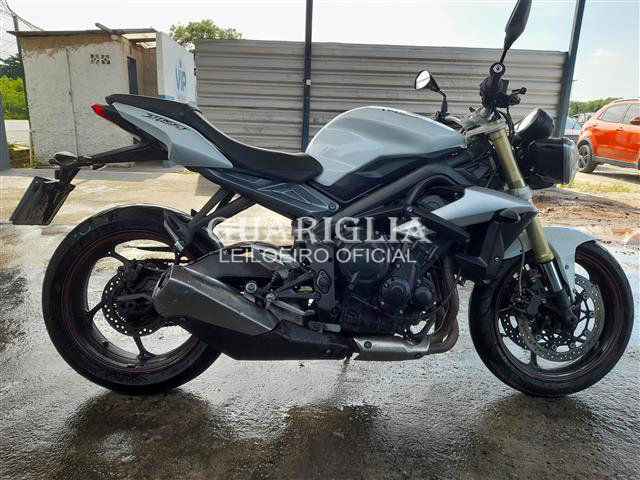 TRIUMPH STREET TRIPLE ABS 2017