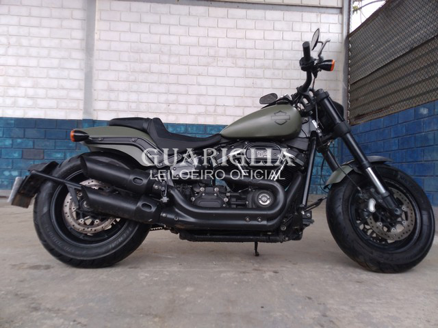 HARLEY DAVIDSON SOFTAIL FAT BOB 114 2021