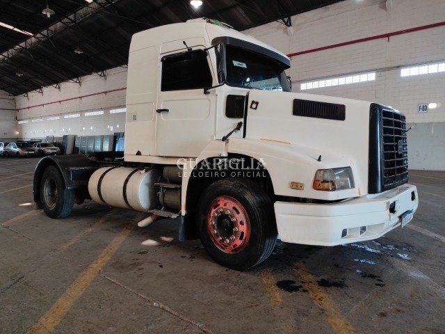 VOLVO NL-12 360 EDC 4X2T 1996