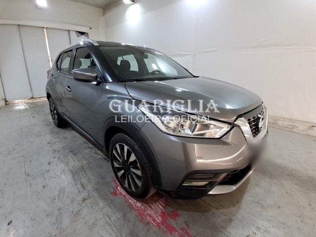 NISSAN KICKS SV CVT 2020